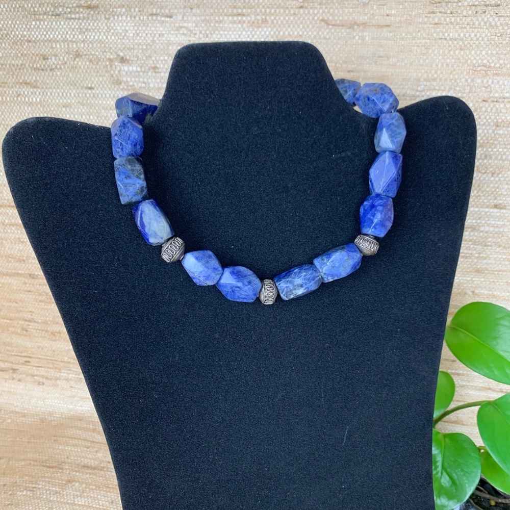 Lapis Lazuli Silver Toggle Clasp Choker